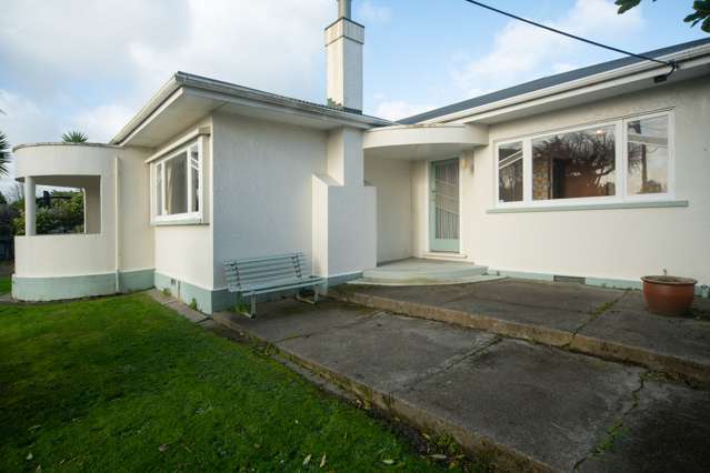 261 Kimbolton Road Feilding_1