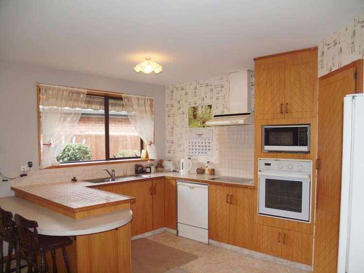 14a Dumfries Drive Hei Hei_1