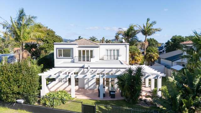 SUN, SPACE & SERENITY ON SANTA BARBARA DRIVE