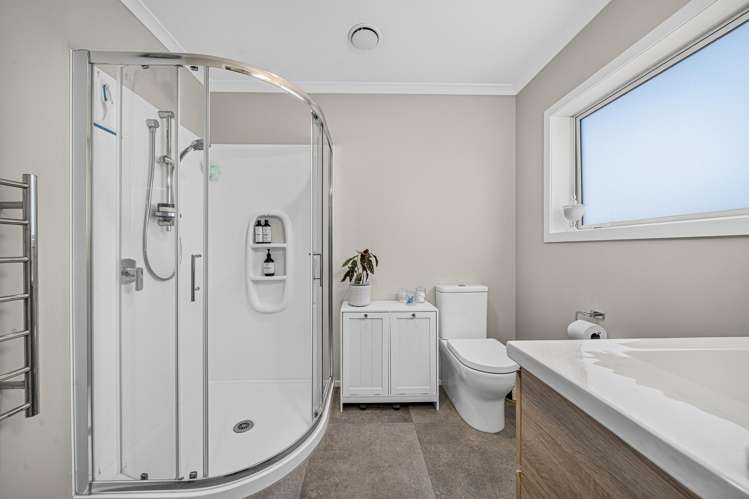2 Molesworth Street Carterton_16