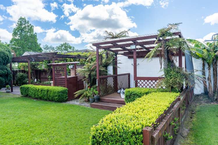 14 Clements Crescent Queenwood_16