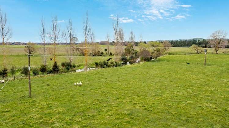 116 Station Road Takapau_25