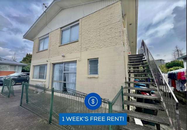 ONE WEEK FREE RENT - NEWLY RENOVATED 2 BEDROOM