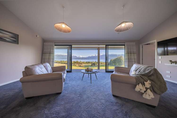 454D/Te Anau Milford Hwy Te Anau_8