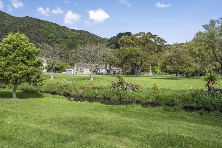 157 Riverside Drive Waiwhetu_31