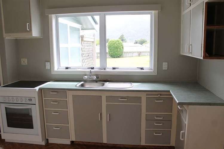 3 Churchill Avenue Te Aroha_7