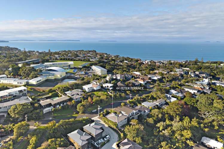 44 Peter Terrace Castor Bay_19