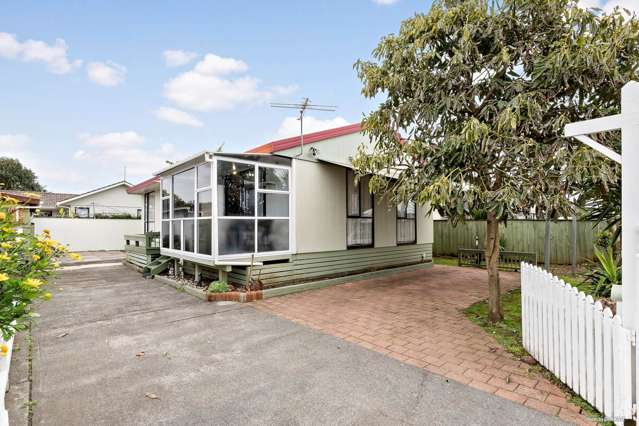 2/115 Old Wairoa Road Papakura_3