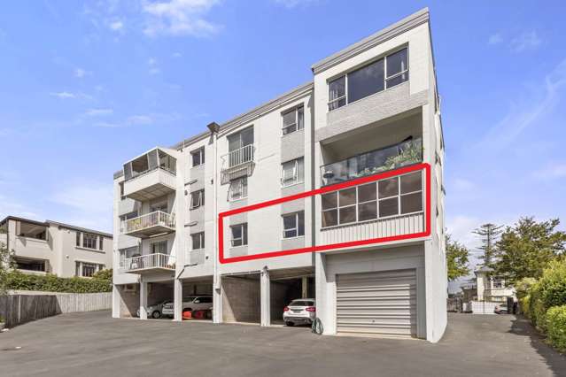 2/11 Saint Georges Bay Road Parnell_1