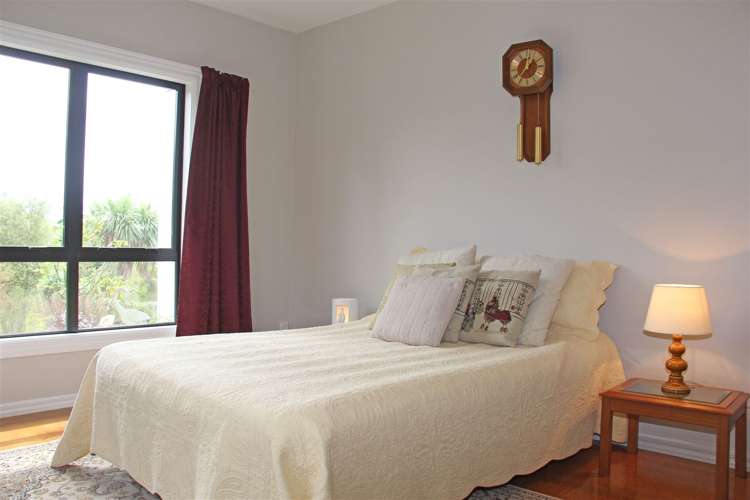 1758 Cust Road Cust_12