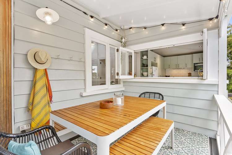 48 Eskdale Road Birkdale_11