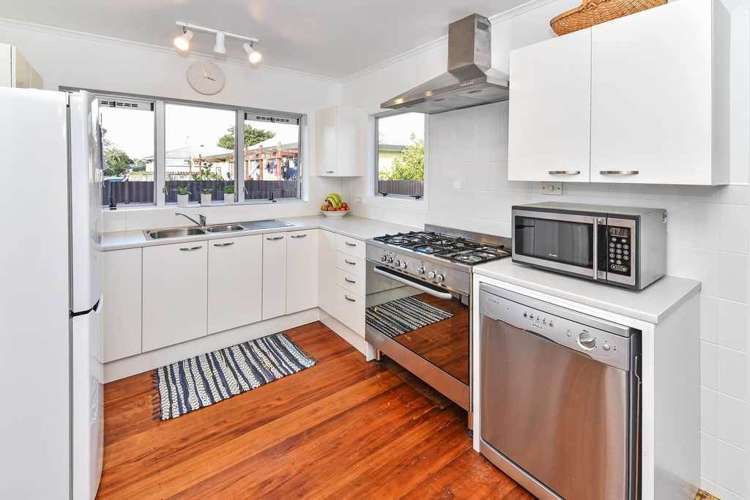 114 Browns Road Manurewa_4