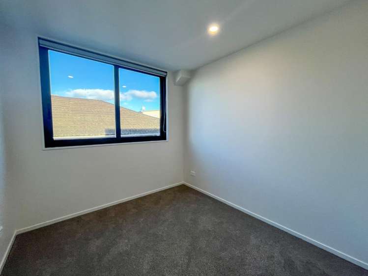 6/30 Crowther Street 1644_7