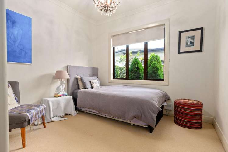 35 The Esplanade Huntington_24