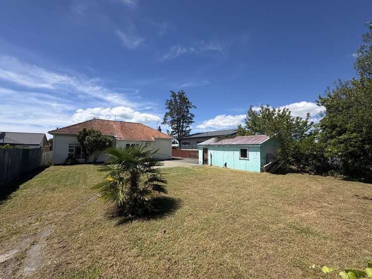 302 Southampton Street West Hastings_5