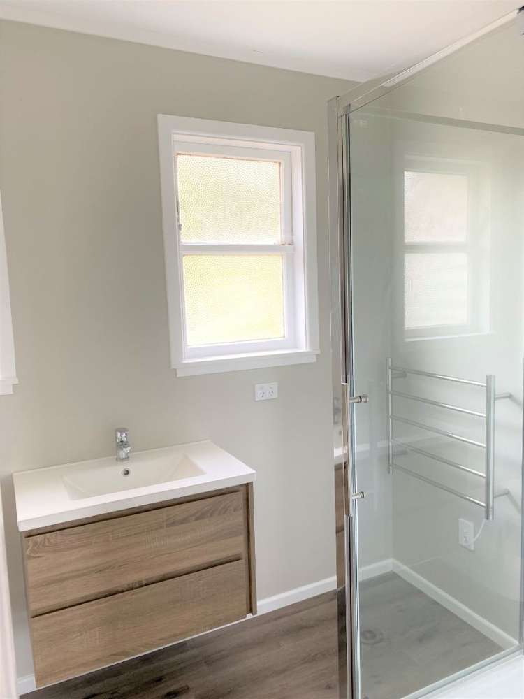 94 Nicholson Road Khandallah_7