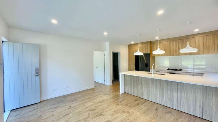 Bonair Crescent Silverdale_2