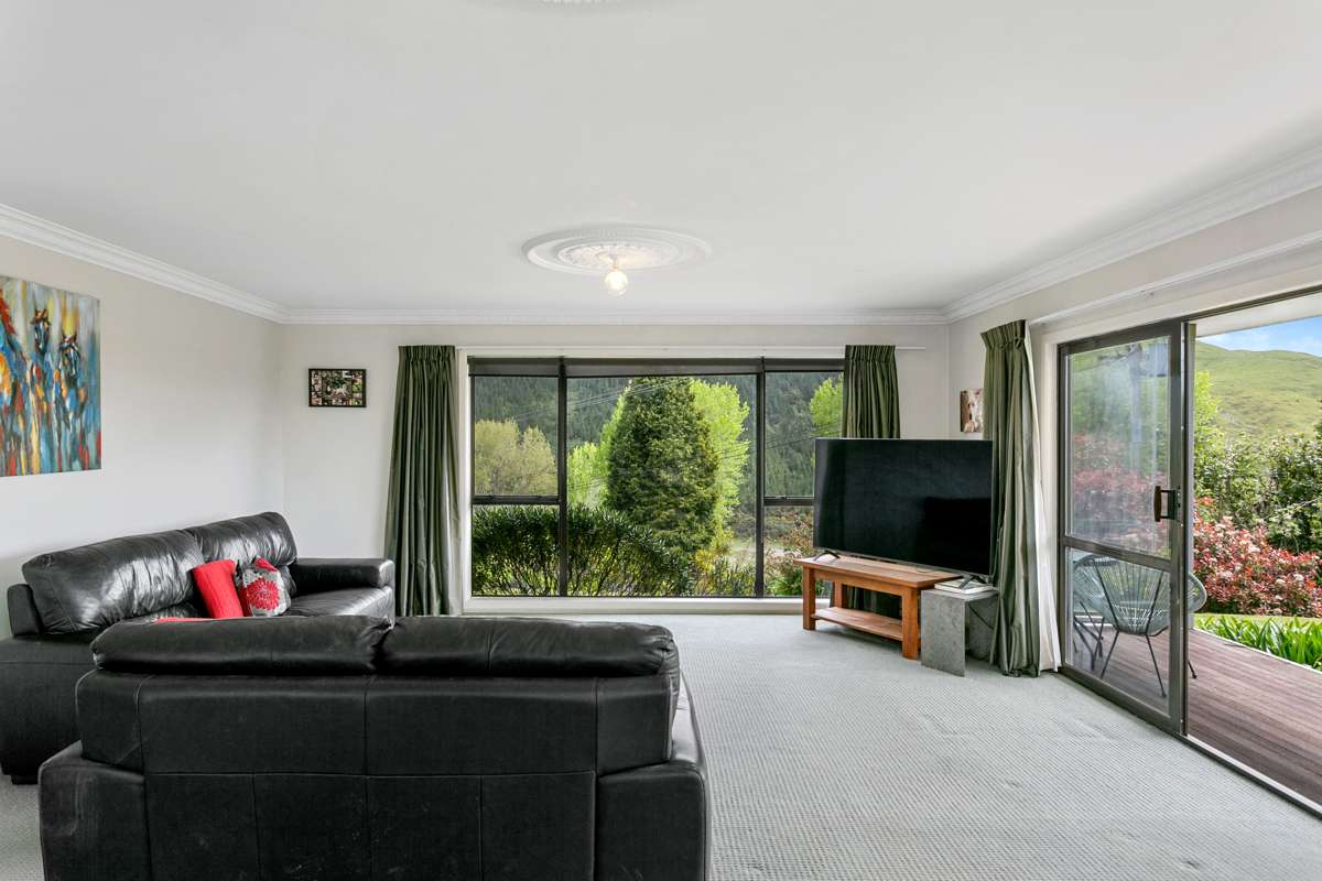 1901 Tutukau Road_5