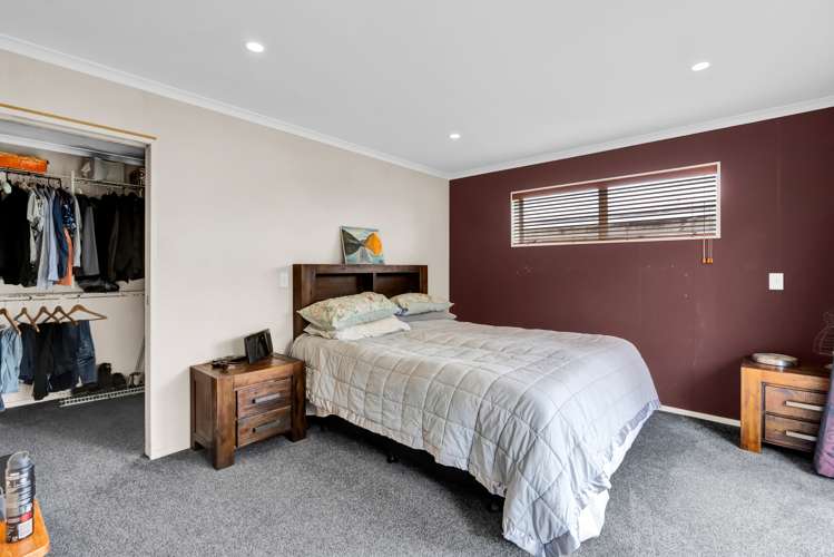 13 Fitzgerald Lane Hawera_11