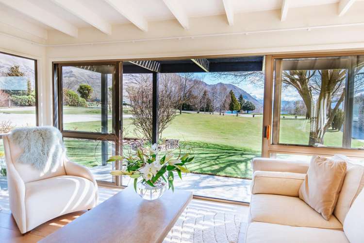 86 Golf Course Road Wanaka_6