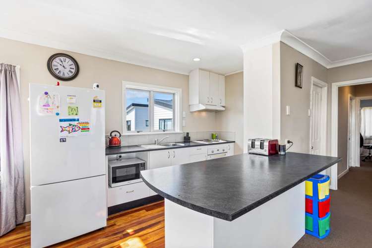 623 Glenfield Road Totara Vale_8