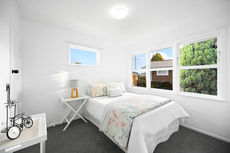 9 Yorkshire Road Silverdale_12