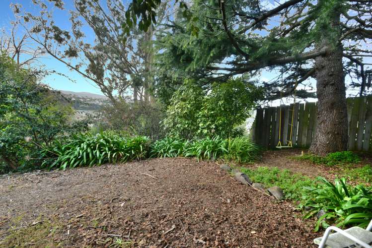 73 Easther Crescent Kew_17