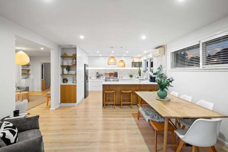 21 Woodstock Place Russley_7