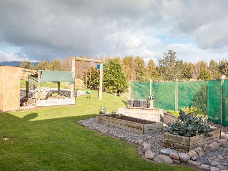 71 Takapu Road Manakau_18