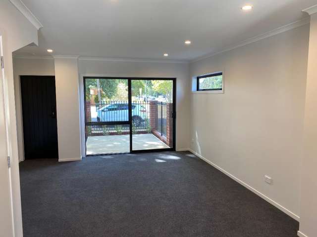 5/61 Albert Street 1074_2