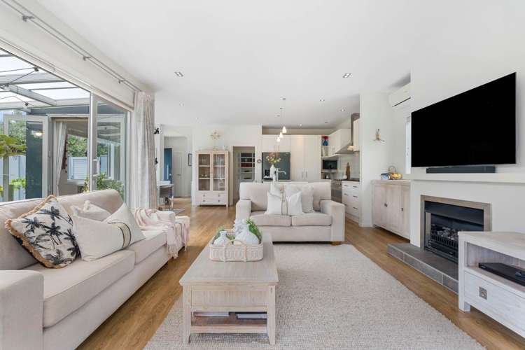 9a Sharon Road Waiake_1