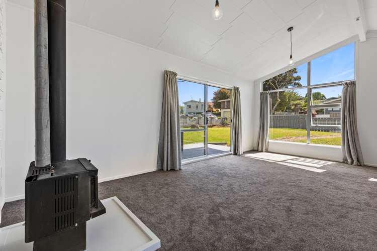 6 Pukekohatu Street Waitara_4