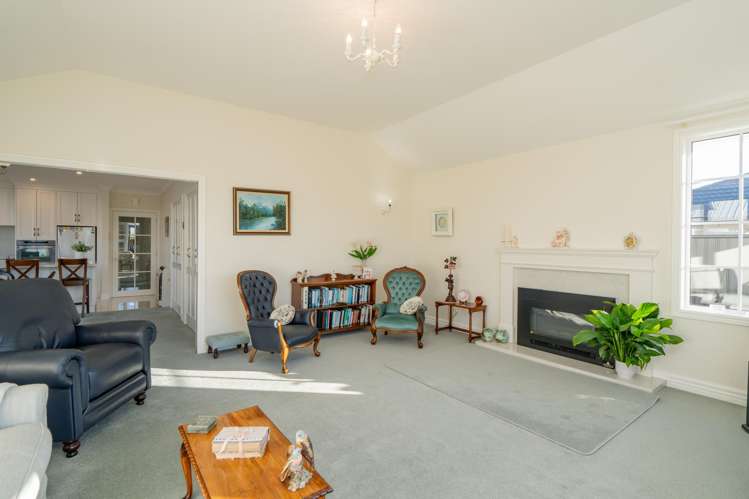 153 George Street Windsor_9