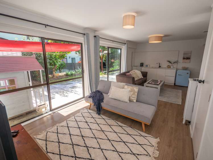 19 Stratford Drive Cable Bay_24