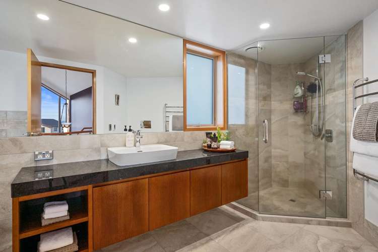 2/114 Aberdeen Road Campbells Bay_34