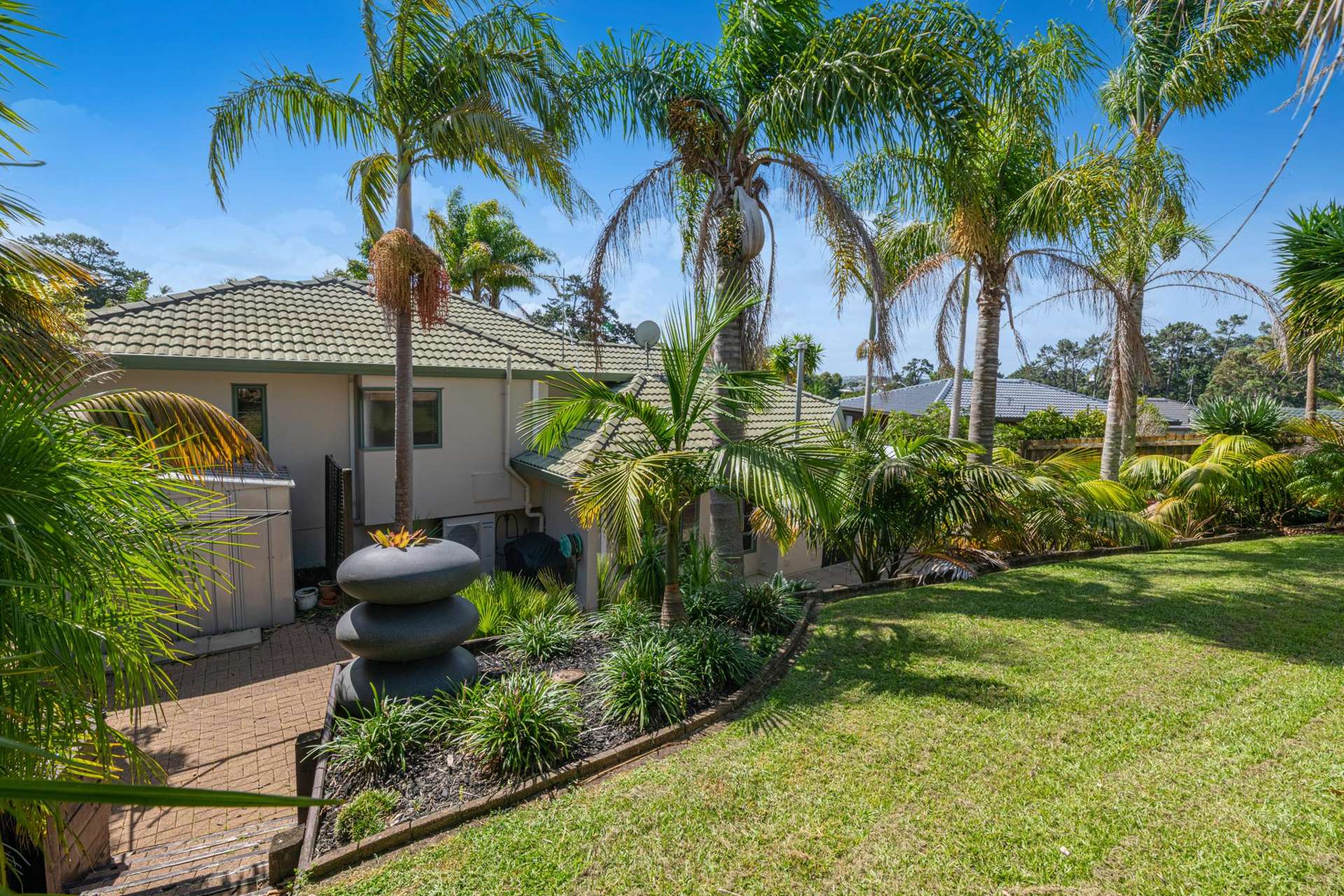 4 Westminster Gardens Unsworth Heights_0