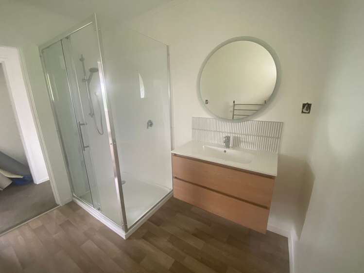 27 Tawa Street Hilltop_10