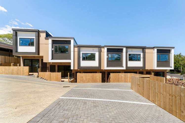 lot 2/29 Takapu Street Henderson_13