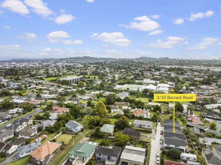3/33 Barrack Road Mount Wellington_14