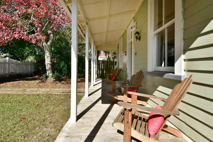 25 Kowhai Street Helensville_43