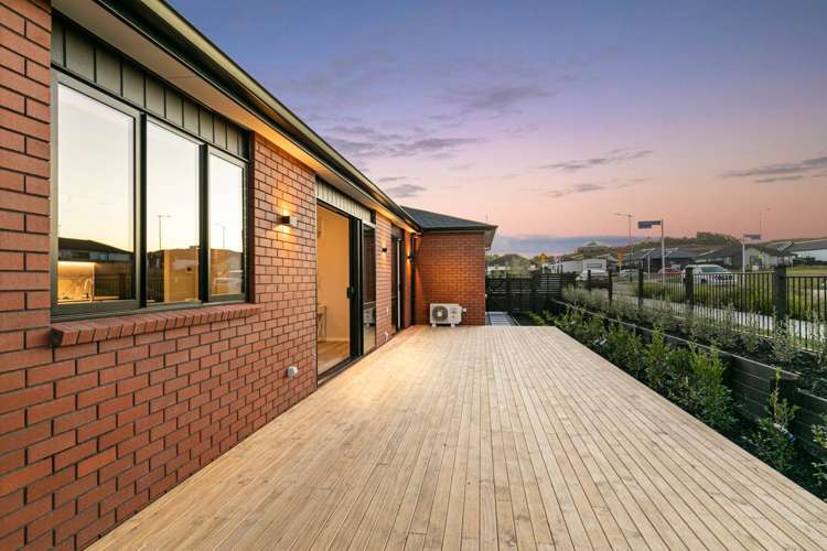 21 Spars Road Wainui_7