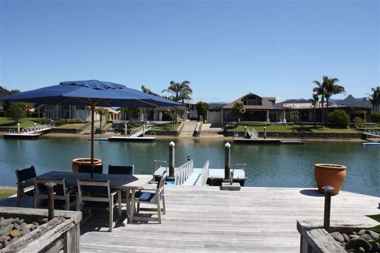 537 Waterways Parade Pauanui_16