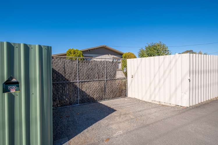 203 Maxwell Road Redwoodtown_22