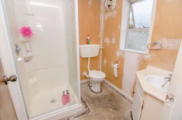 83 Park Road Carterton_10