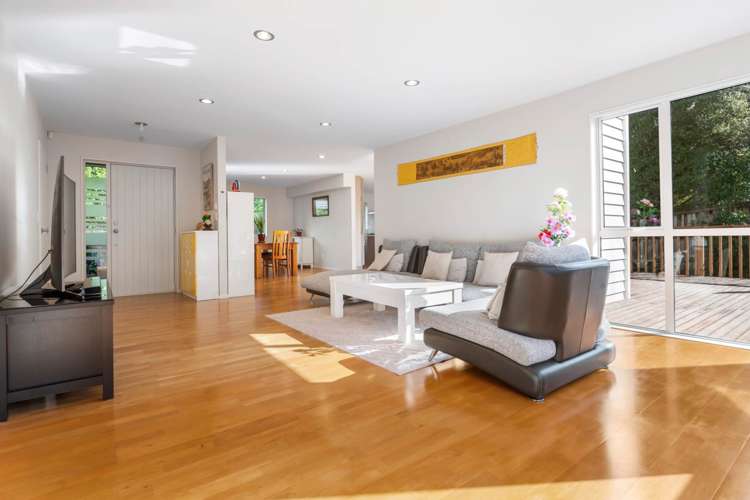 33c Oteha Valley Road Northcross_5