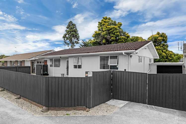2/10A Lupton Road Manurewa_14