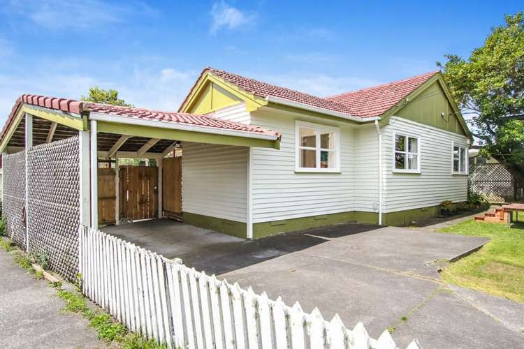 1/25 Garelja Road Henderson_9