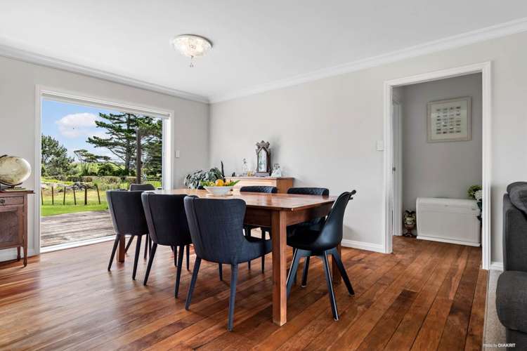 6 Tram Gully Road Awhitu_11