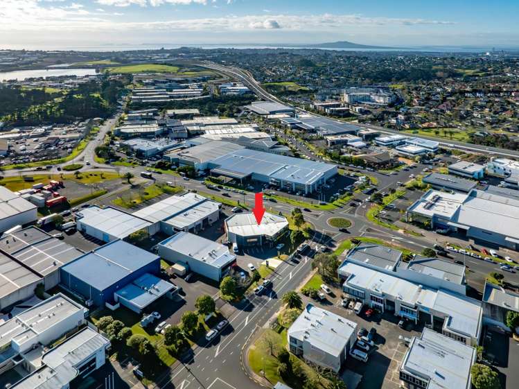 B/3 William Pickering Drive Albany_8