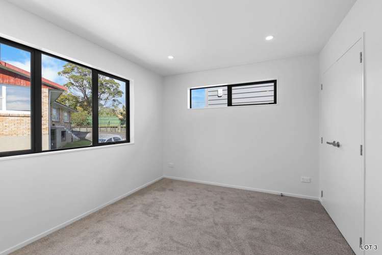 127 Glengarry Road Glen Eden_15